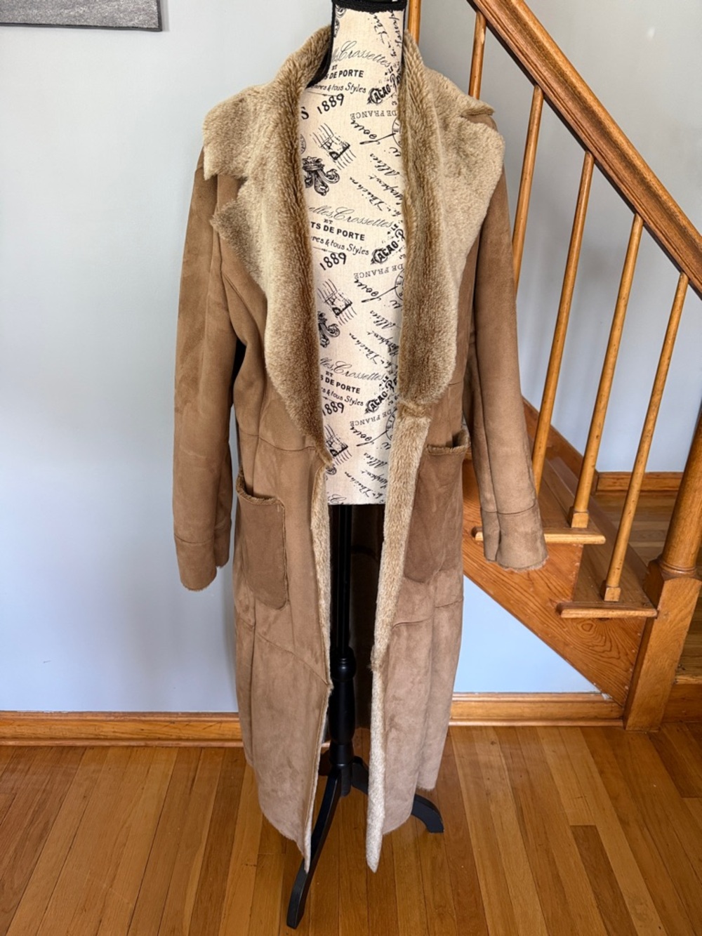 Women's Long Faux Shearling Coat - Camel